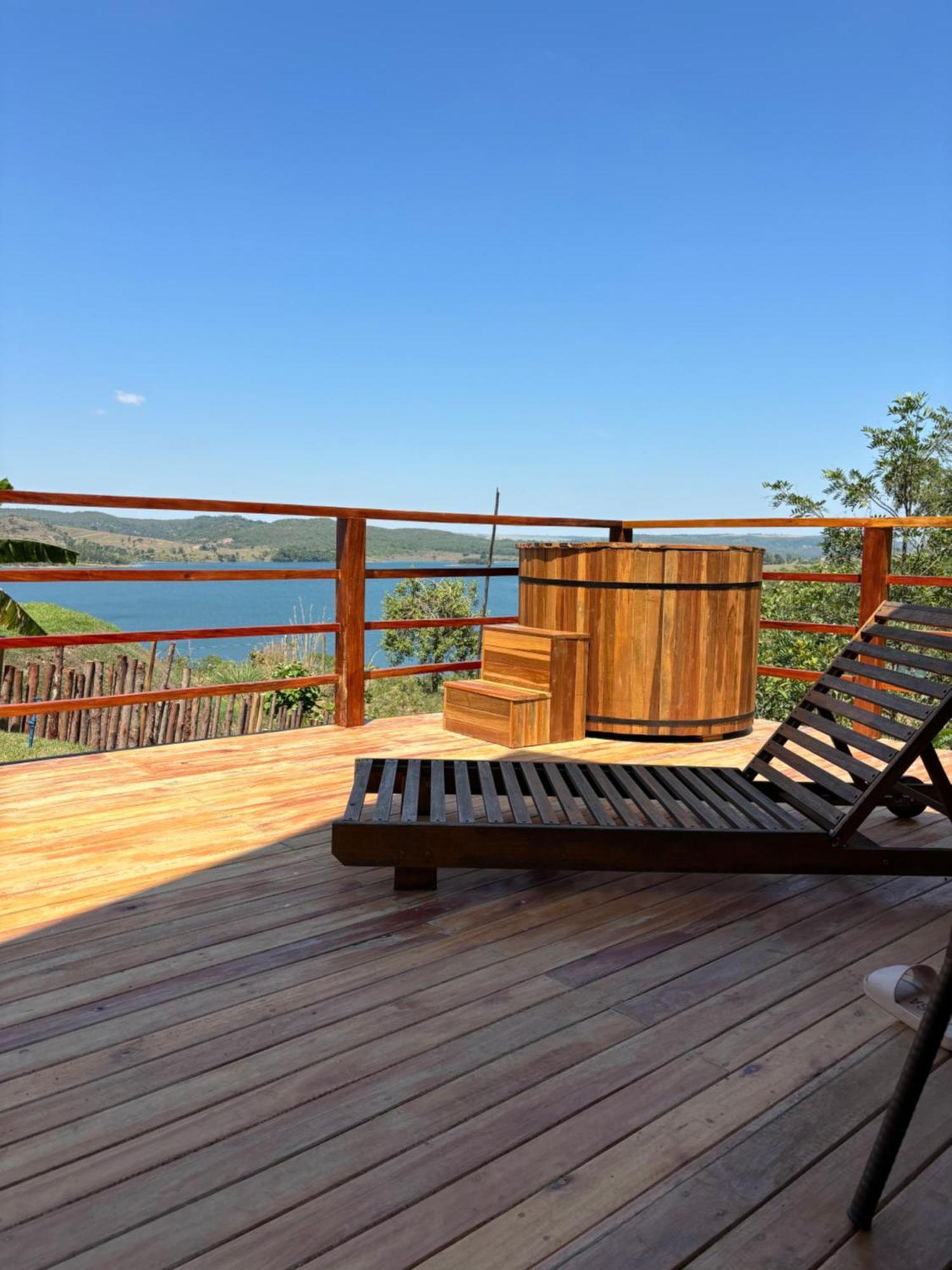 Chale Recanto - Ofuro, Banheira, Vista, Cachoeira E Lago Alexania Eksteriør billede